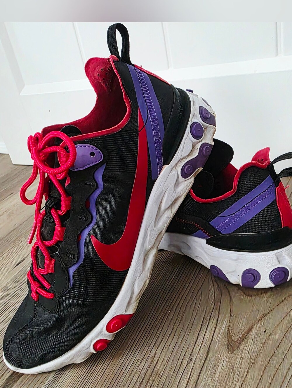 Women Nike React Element 55 Black University Red Purple Size 9.5 used